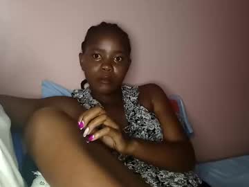 Sweetgal196076 Chaturbate stream image from May 10, 2025