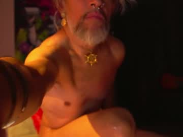 Aemonn Chaturbate stream image from May 10, 2025