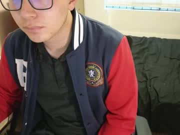 Bihornygamer Chaturbate stream image from May 10, 2025