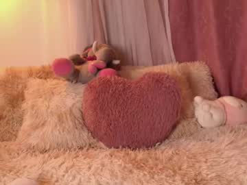 Brklyn_Baby Chaturbate stream image from May 11, 2025