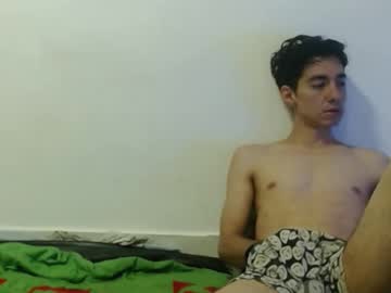 Daimondolce Chaturbate stream image from May 11, 2025