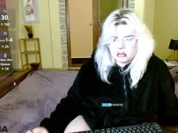 Fancygirlll Chaturbate stream image from May 11, 2025