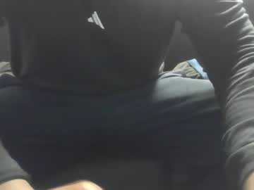 Olav3555 Chaturbate stream image from May 11, 2025