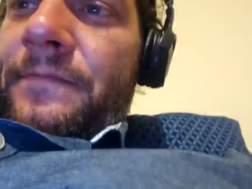 Thickd001 Chaturbate stream image from May 11, 2025