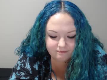 Emilysgotissues Chaturbate stream image from May 11, 2025