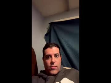 Phillyman84 Chaturbate stream image from May 11, 2025