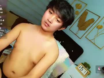 Itsme_Berniexx Chaturbate stream image from May 11, 2025