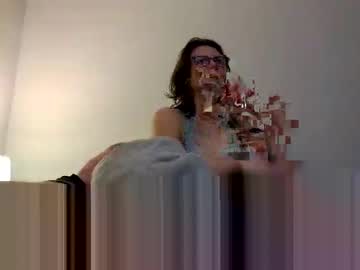 Cleopatra1010 Chaturbate stream image from May 11, 2025