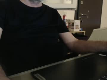Franky83__ Chaturbate stream image from May 11, 2025