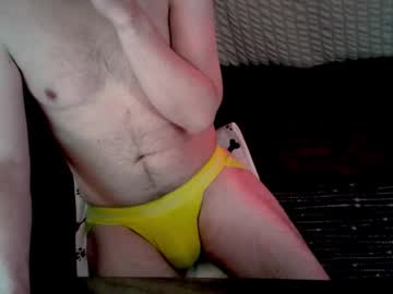 Lilpiggyboixxx Chaturbate stream image from May 11, 2025