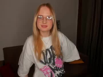 Jennifer_Ellis Chaturbate stream image from May 11, 2025