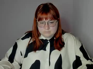 Ladybellaa Chaturbate stream image from May 11, 2025