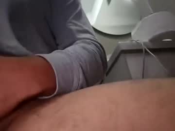 Cam827233 Chaturbate stream image from May 11, 2025