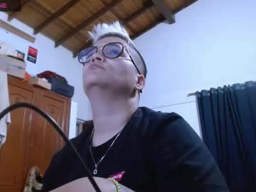 Brattandmadison Chaturbate stream image from May 11, 2025