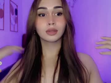 Cloudia_Babe Chaturbate stream image from May 11, 2025