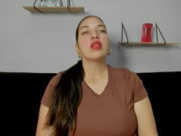Rachell_Wilson_ Chaturbate stream image from May 11, 2025