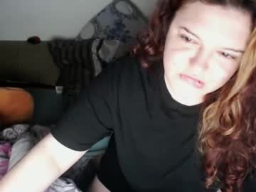 _Bella_28 Chaturbate stream image from May 11, 2025
