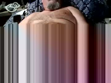 1strayguy Chaturbate stream image from May 11, 2025