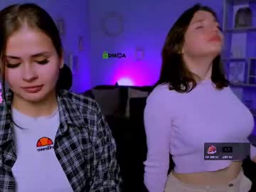 Erin_Terin Chaturbate stream image from May 11, 2025
