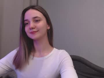 Fireflies_Fly_ Chaturbate stream image from May 11, 2025