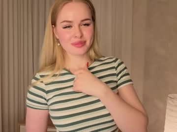Florenceherrick Chaturbate stream image from May 11, 2025