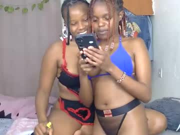 Bellah_Tiny Chaturbate stream image from May 11, 2025