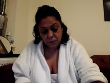 Altheea4you Chaturbate stream image from May 12, 2025