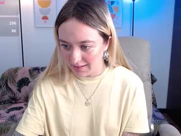 Anttoniia Chaturbate stream image from May 12, 2025