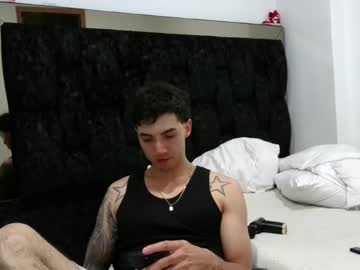 Jhonsebastianj Chaturbate stream image from May 12, 2025