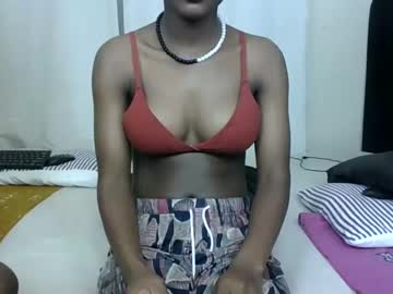 Sandy_Bby Chaturbate stream image from May 12, 2025