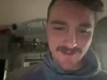 Robert420711 Chaturbate stream image from May 12, 2025