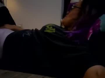 Barbiedabbinz420 Chaturbate stream image from May 12, 2025