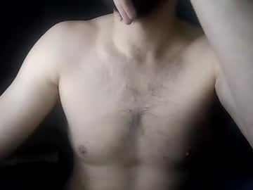 Elmaosfreestyle Chaturbate stream image from May 12, 2025