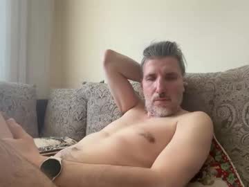 Serdzz Chaturbate stream image from May 12, 2025