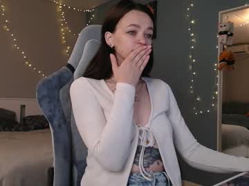 Girl_Happiness Chaturbate stream image from May 12, 2025