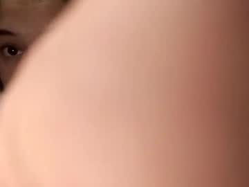 Sadandlittle Chaturbate stream image from May 12, 2025