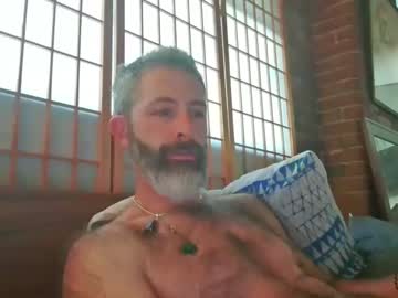 Mizzlemax129860 Chaturbate stream image from May 12, 2025
