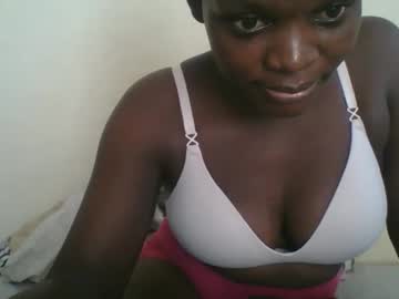 Sessyblack Chaturbate stream image from May 12, 2025
