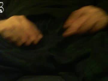 Willy2u Chaturbate stream image from May 12, 2025