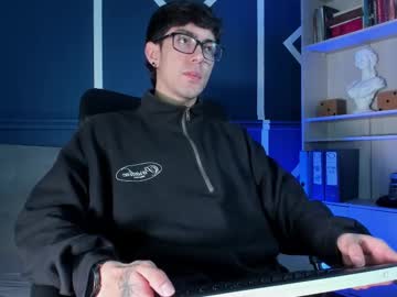 Etham_Wolf_ Chaturbate stream image from May 12, 2025