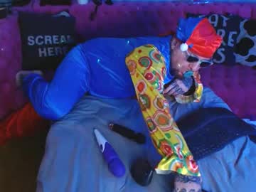 Findingwhatineed Chaturbate stream image from May 12, 2025