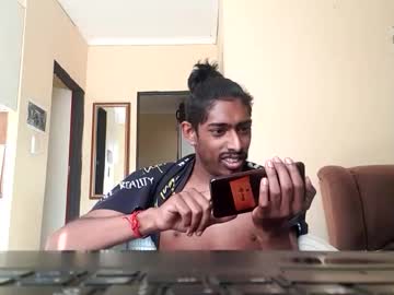 Slushpappi420 Chaturbate stream image from May 12, 2025