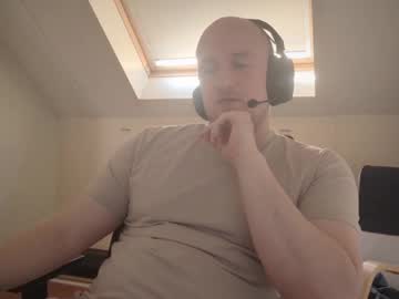 Cantstayaway1 Chaturbate stream image from May 12, 2025