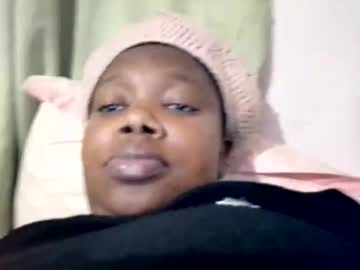 Mercie720811 Chaturbate stream image from May 12, 2025