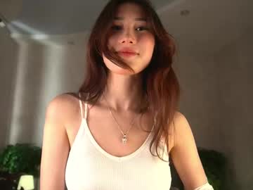 Noreenaliff Chaturbate stream image from May 12, 2025