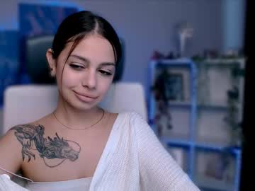 Baby_Marta Chaturbate stream image from May 12, 2025