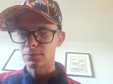 Kevingrob19977 Chaturbate stream image from May 12, 2025