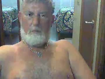 Whitebeardcub Chaturbate stream image from May 12, 2025