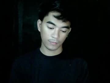 Kaiknox Chaturbate stream image from May 12, 2025