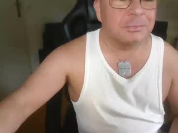 Giulio203 Chaturbate stream image from May 12, 2025